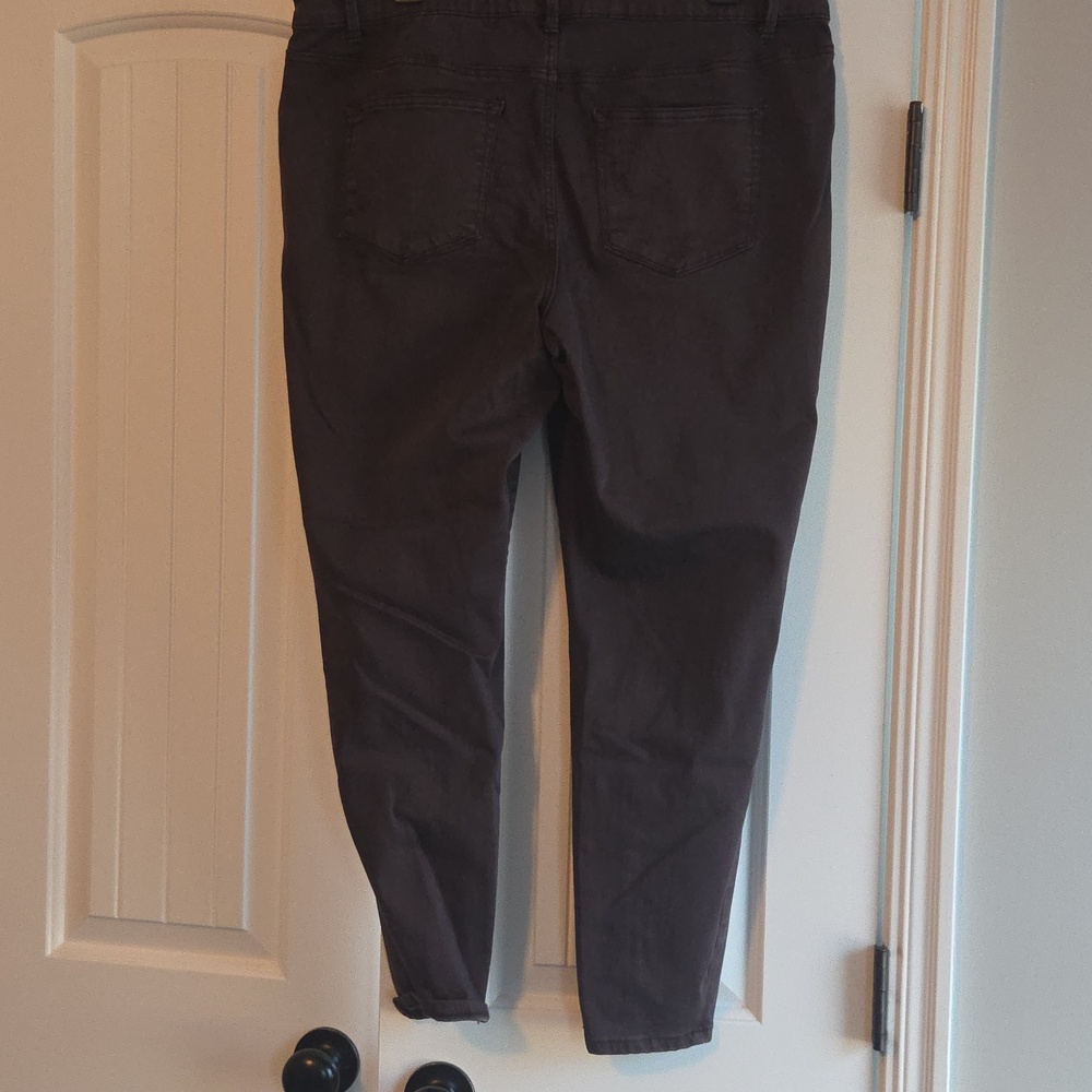 High Rise Jeggings - Picture 4 of 5